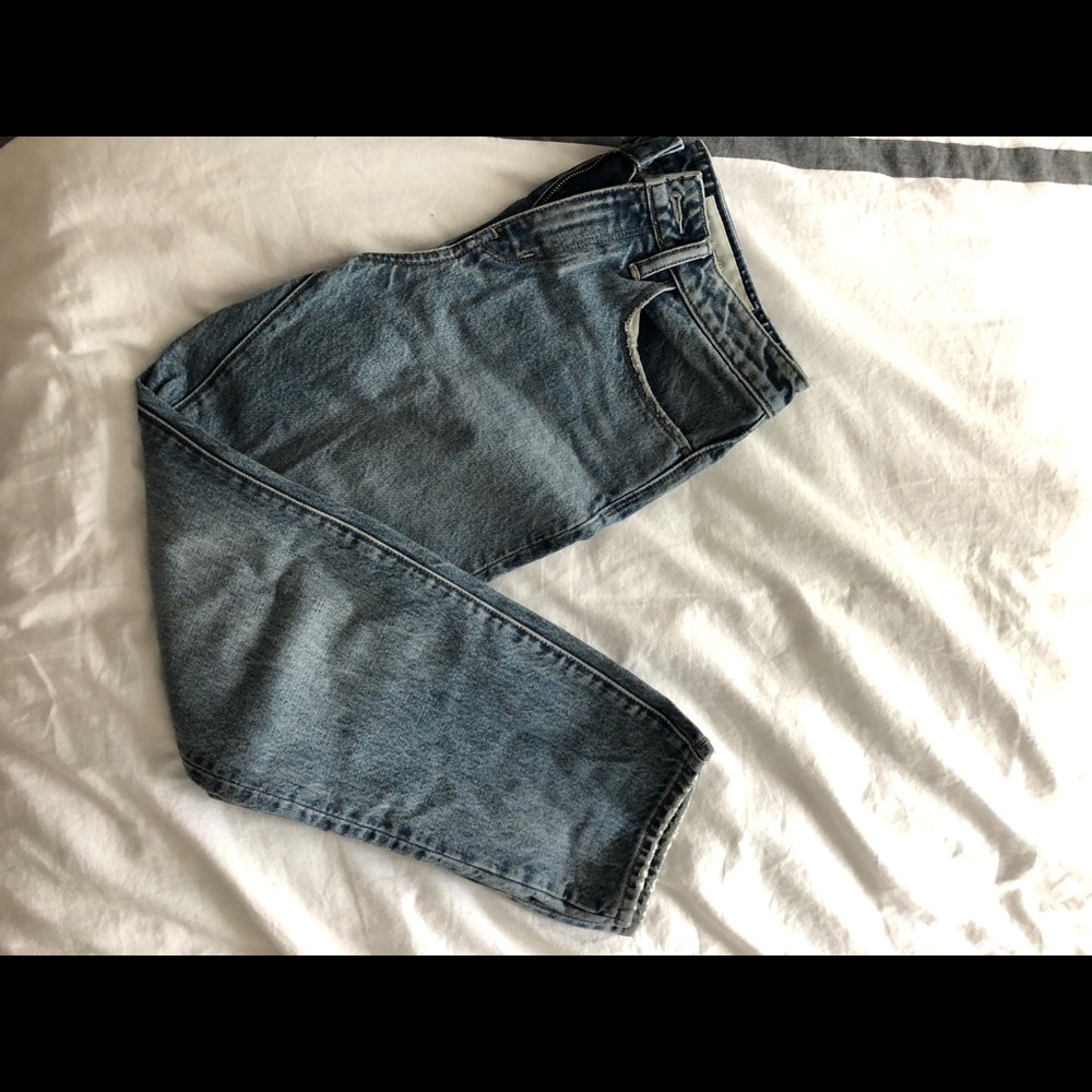 Blue jeans, ripped